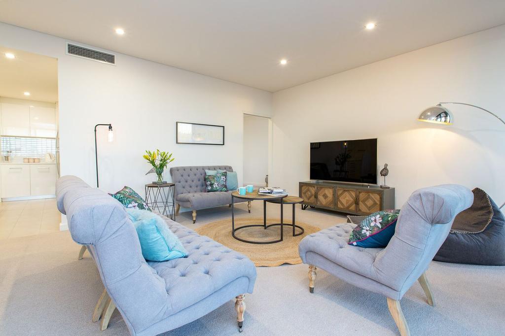 Luxury Four Bedroom Apartment With Swimming Pool Wagga Wagga Exterior foto