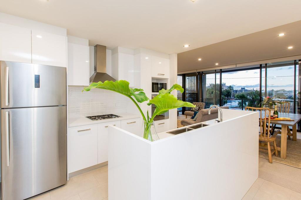 Luxury Four Bedroom Apartment With Swimming Pool Wagga Wagga Exterior foto