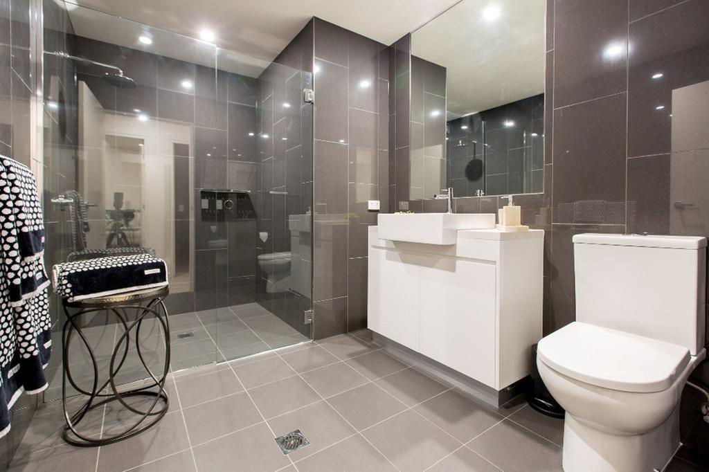 Luxury Four Bedroom Apartment With Swimming Pool Wagga Wagga Exterior foto
