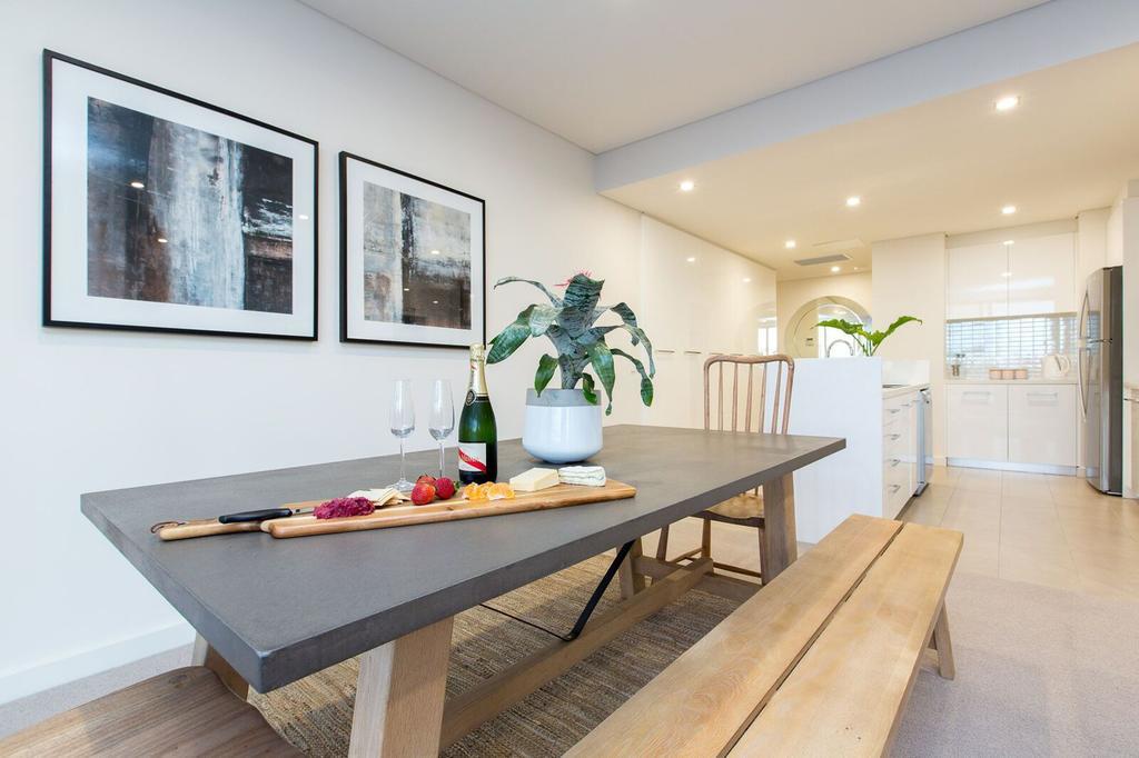 Luxury Four Bedroom Apartment With Swimming Pool Wagga Wagga Exterior foto